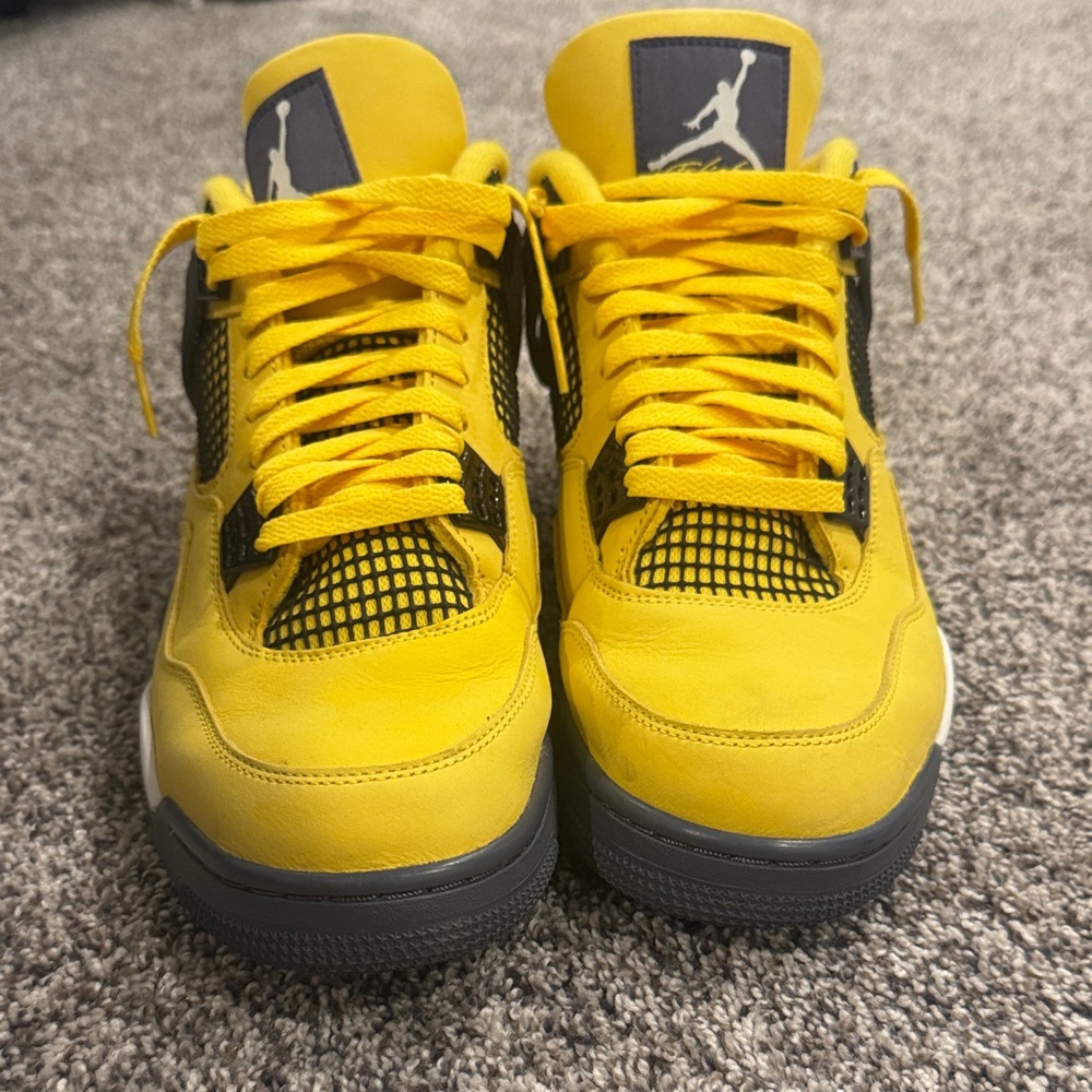 Jordan 4 Lightening 2021- GUC
